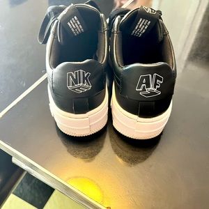 Nike Women’s Air Force 1 Pixel size 7
